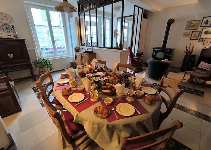 Dodo Et Tartines The10-12 באיו